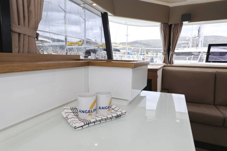 Fountaine Pajot MY 37  | Dream Star