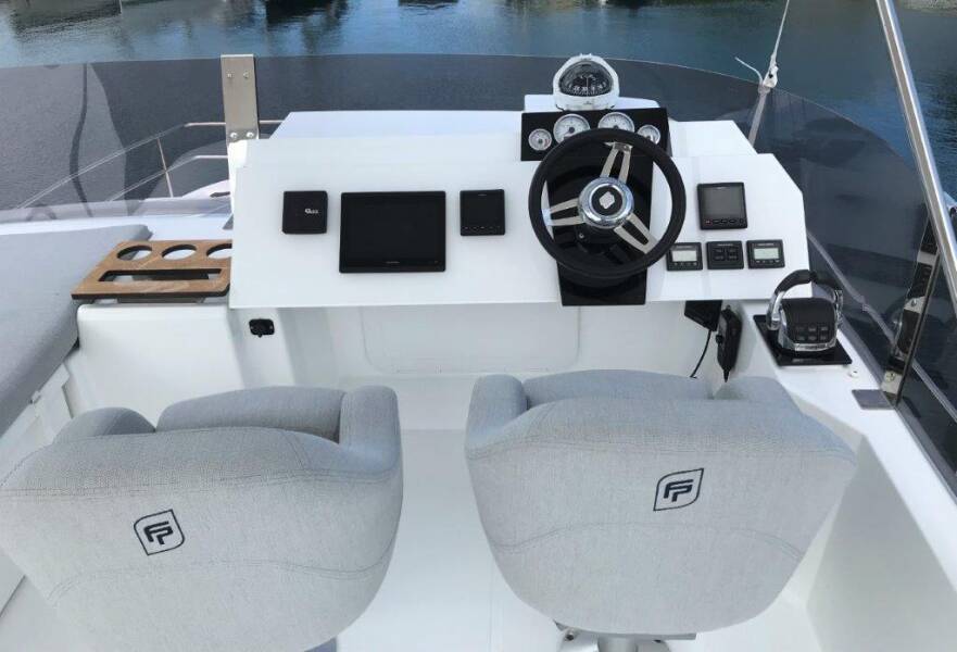 Fountaine Pajot MY 37  | Thunderball