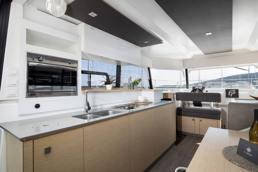 Fountaine Pajot MY 37  | Mare Tortuga