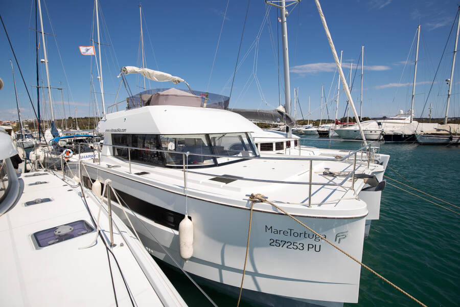 Fountaine Pajot MY 37  | Mare Tortuga