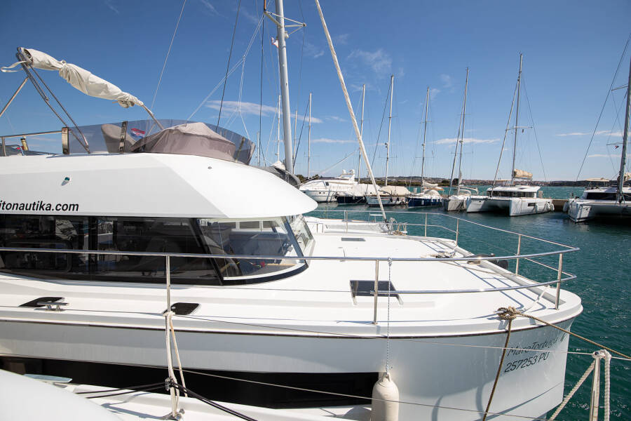 Fountaine Pajot MY 37  | Mare Tortuga