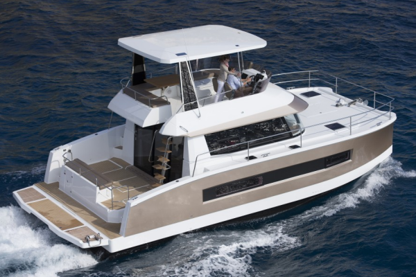 Fountaine Pajot MY 37 | Thunderball