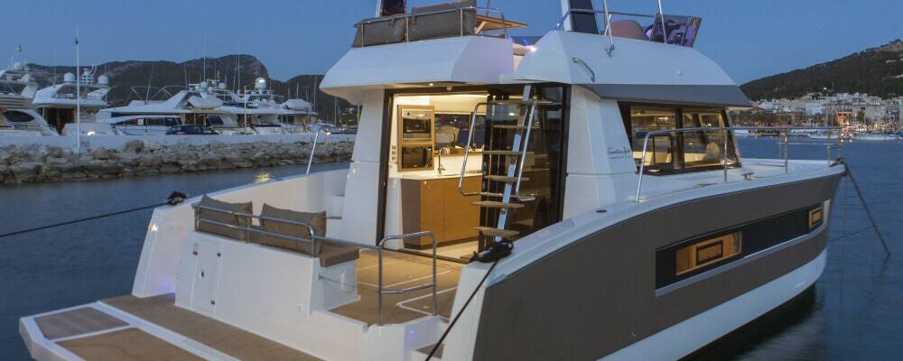 Fountaine Pajot MY 37 | Thunderball