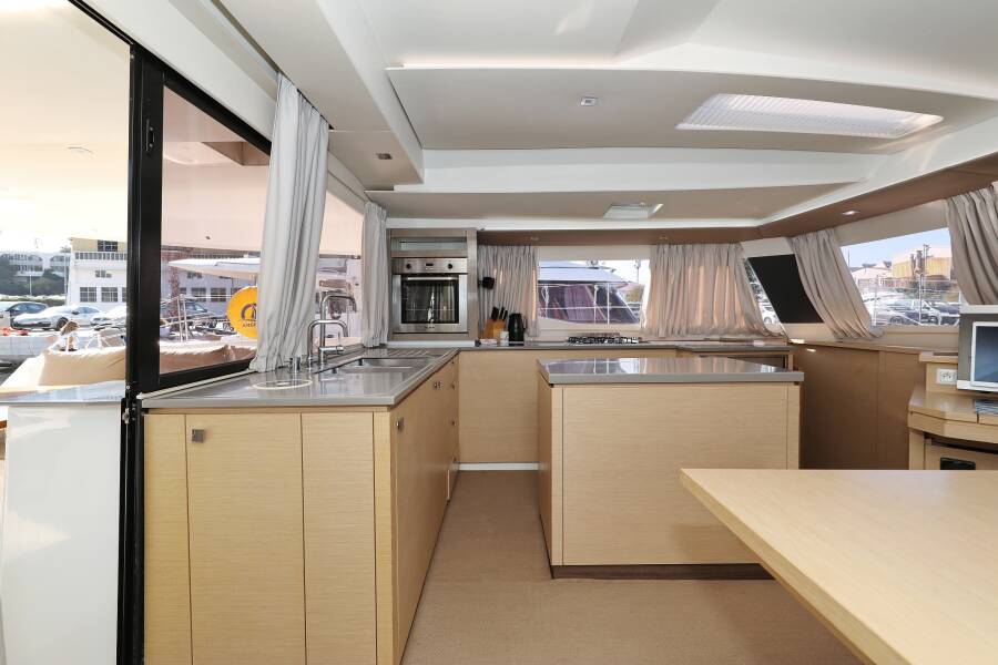 Fountaine Pajot Saba 50  | Feeling Free