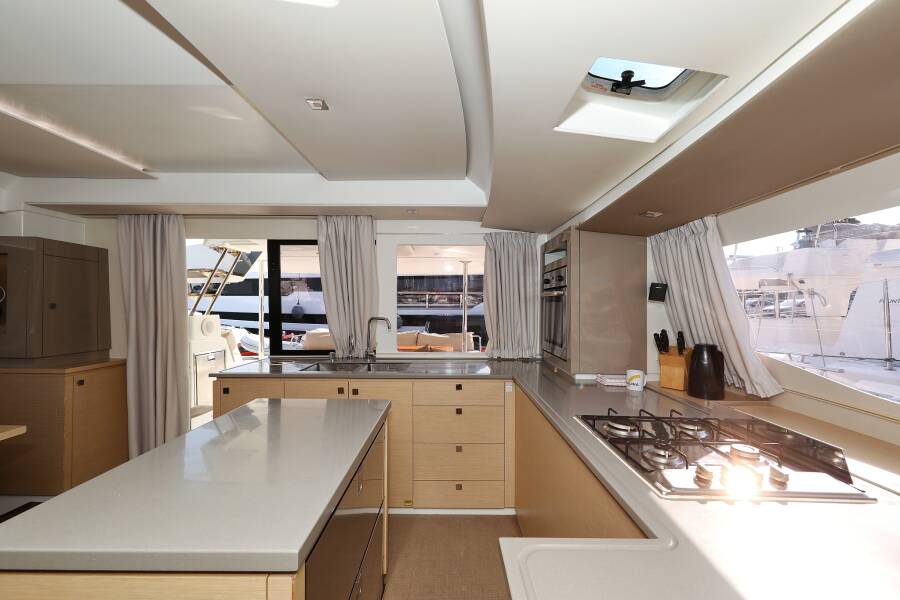 Fountaine Pajot Saba 50  | Feeling Free