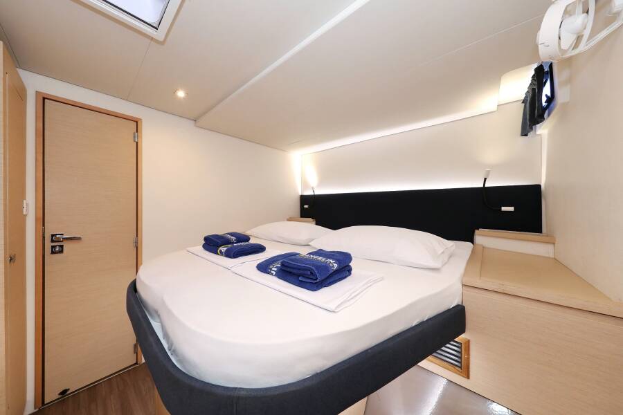 Fountaine Pajot Saba 50  | Poco Loco