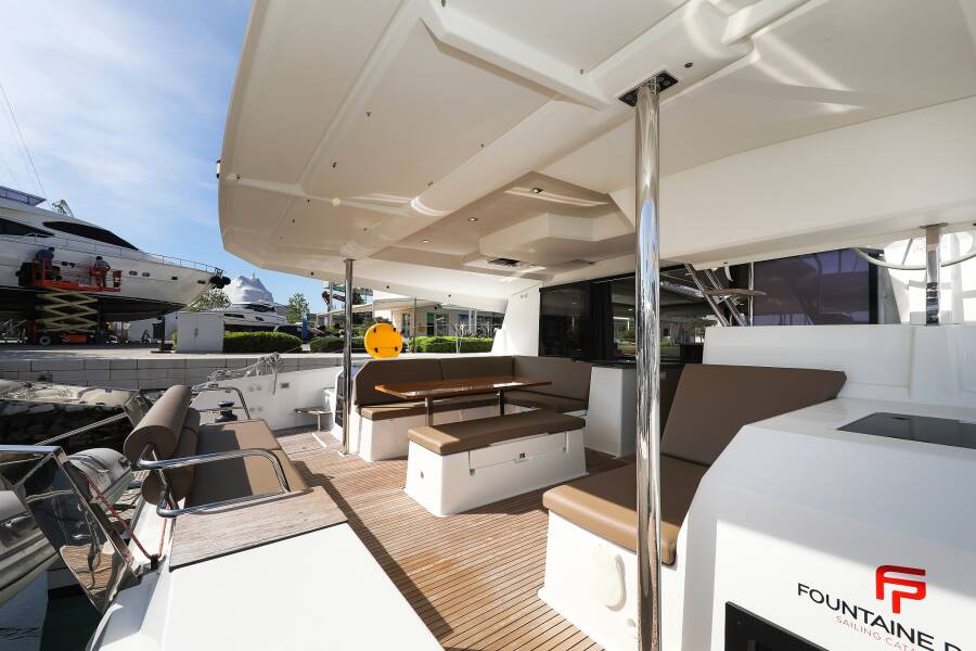 Fountaine Pajot Saona 47 Quintet  | Nina V