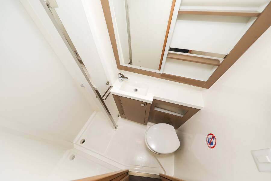 Fountaine Pajot Saona 47 Quintet  | Nina V
