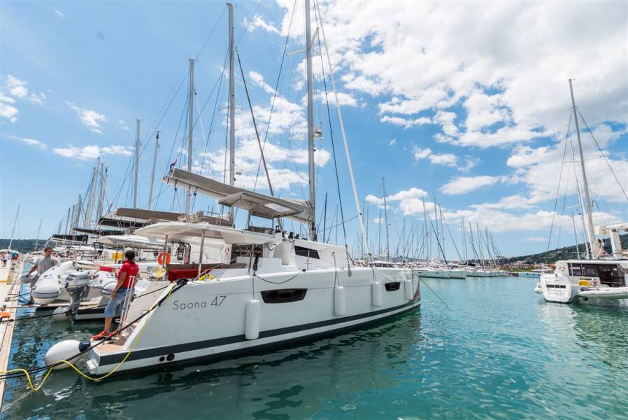 Fountaine Pajot Saona 47 Quintet  | Sunny Wave