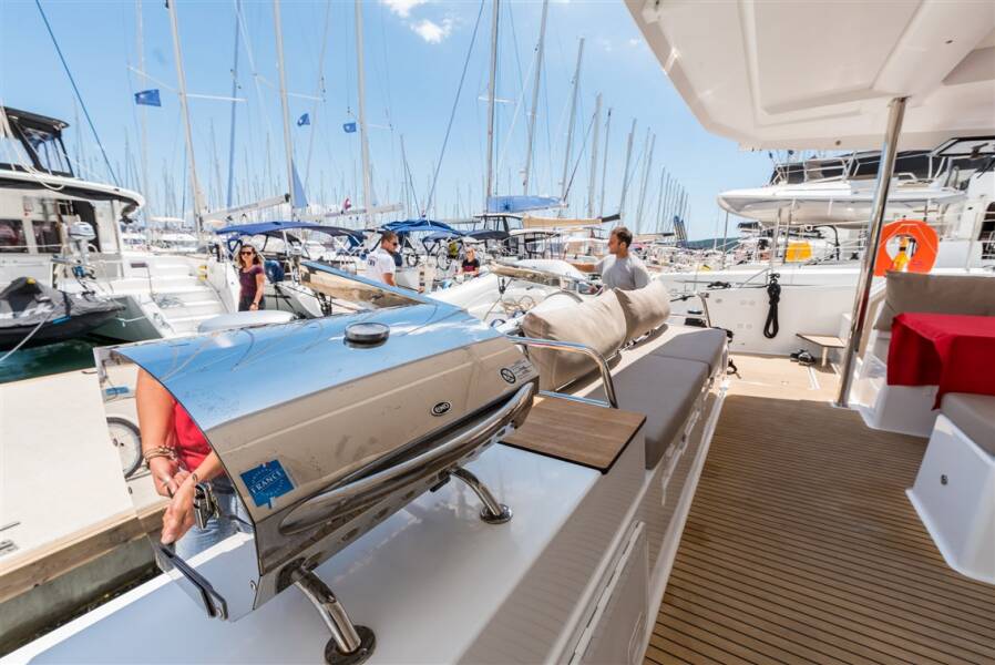 Fountaine Pajot Saona 47 Quintet  | Sunny Wave