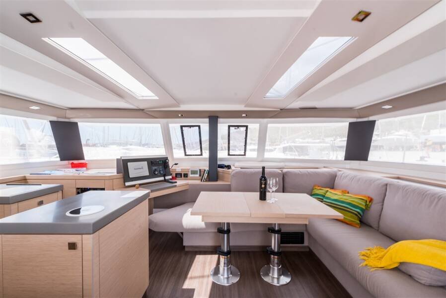 Fountaine Pajot Saona 47 Quintet  | Sunny Wave