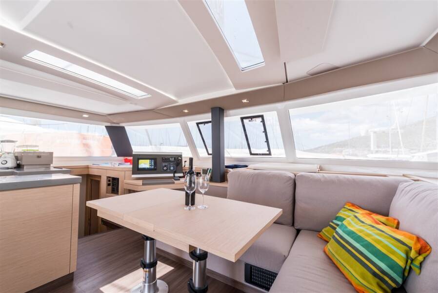 Fountaine Pajot Saona 47 Quintet  | Sunny Wave