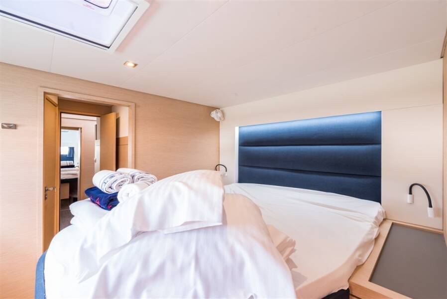Fountaine Pajot Saona 47 Quintet  | Sunny Wave