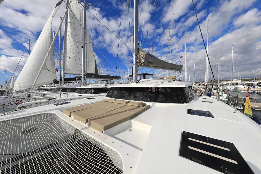 Fountaine Pajot Saona 47 Quintet  | Aquarius