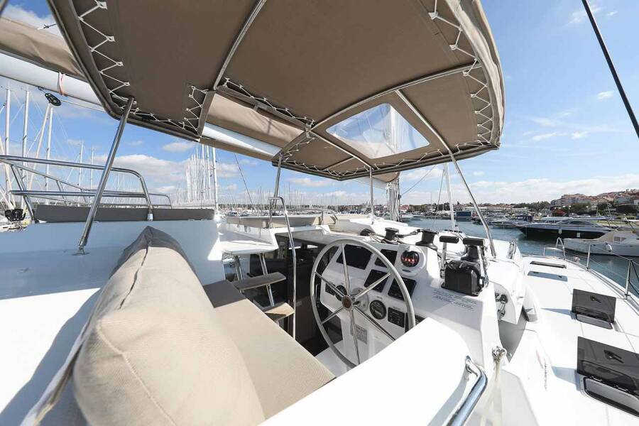 Fountaine Pajot Saona 47 Quintet  | Fee