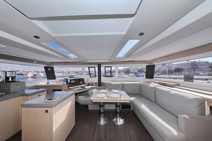 Fountaine Pajot Saona 47 Quintet  | Fee