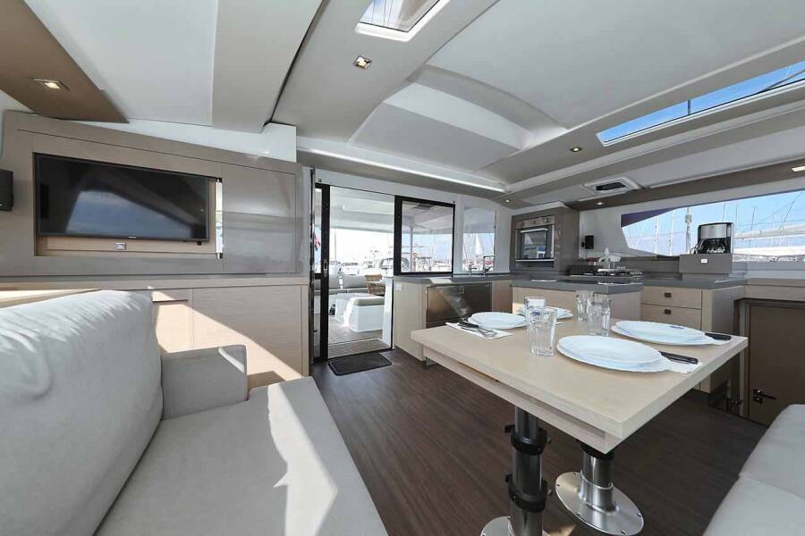 Fountaine Pajot Saona 47 Quintet  | Fee