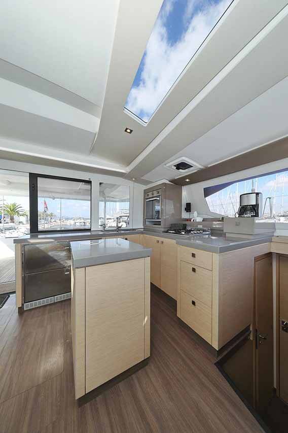 Fountaine Pajot Saona 47 Quintet  | Fee