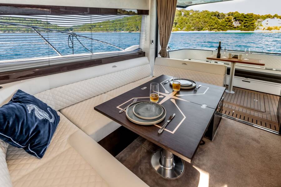 Galeon 420  | Amber Blue