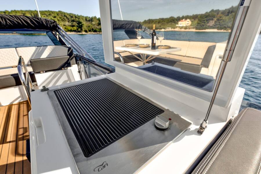 Galeon 420  | Amber Blue