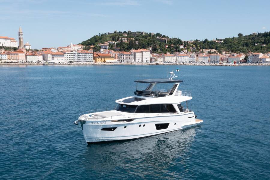Greenline 58  | Seven Seas