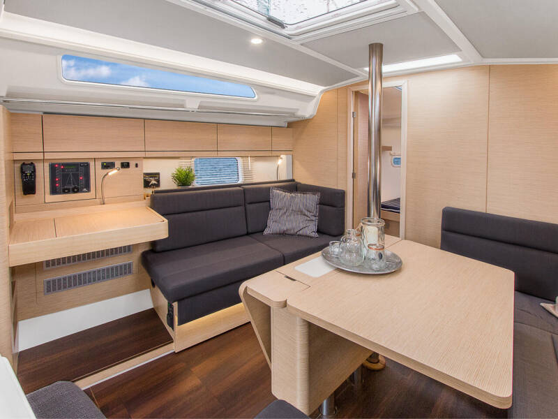 Hanse 388  | Beatrice