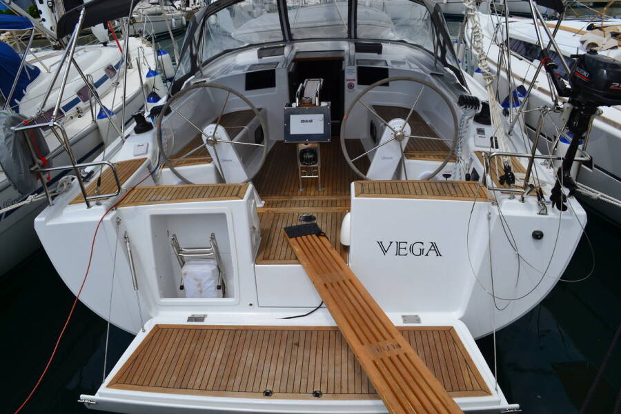 Hanse 415  | Vega