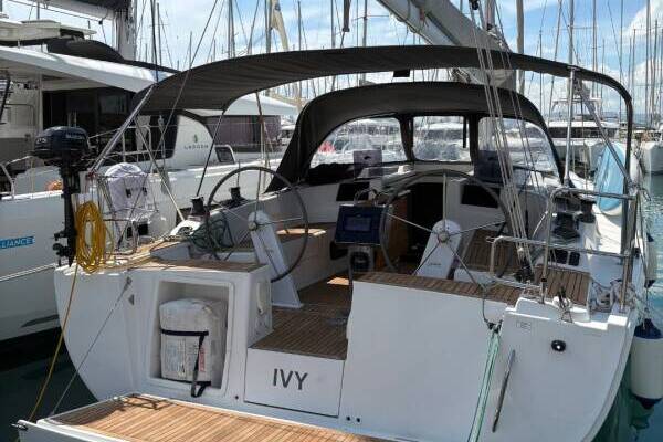 Hanse 415