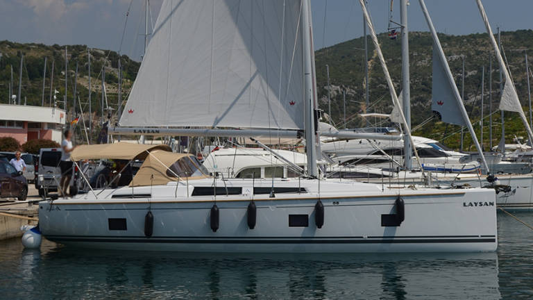 Hanse 418  | Laysan