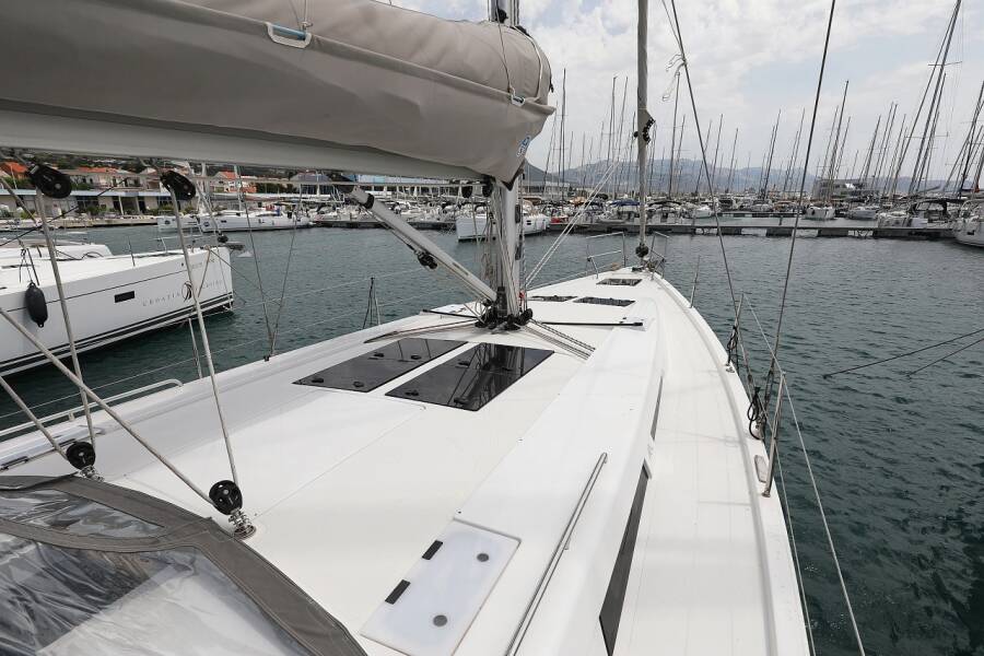 Hanse 458 | Mika