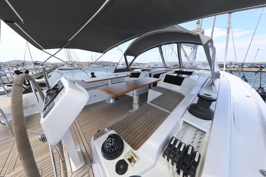 Hanse 508  | Cosmopolitan