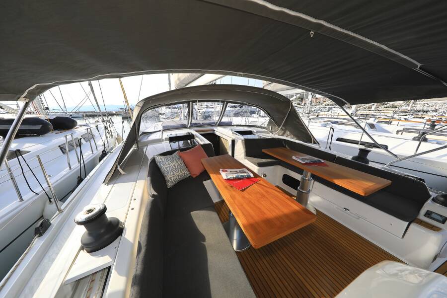 Hanse 508  | Licence to Chill