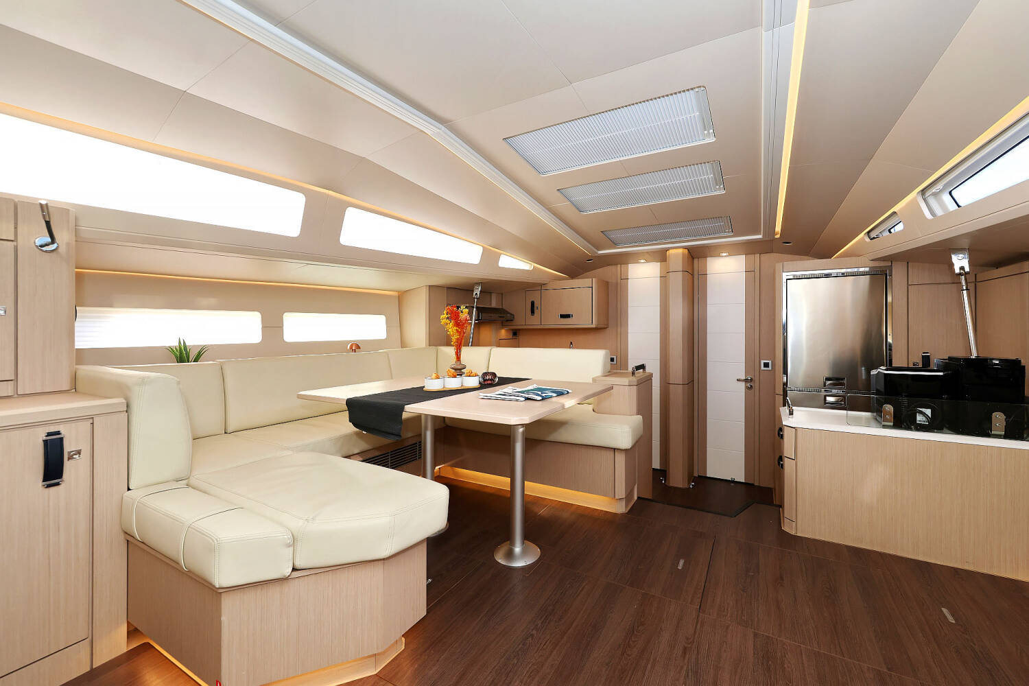 Jeanneau 60 | Friends