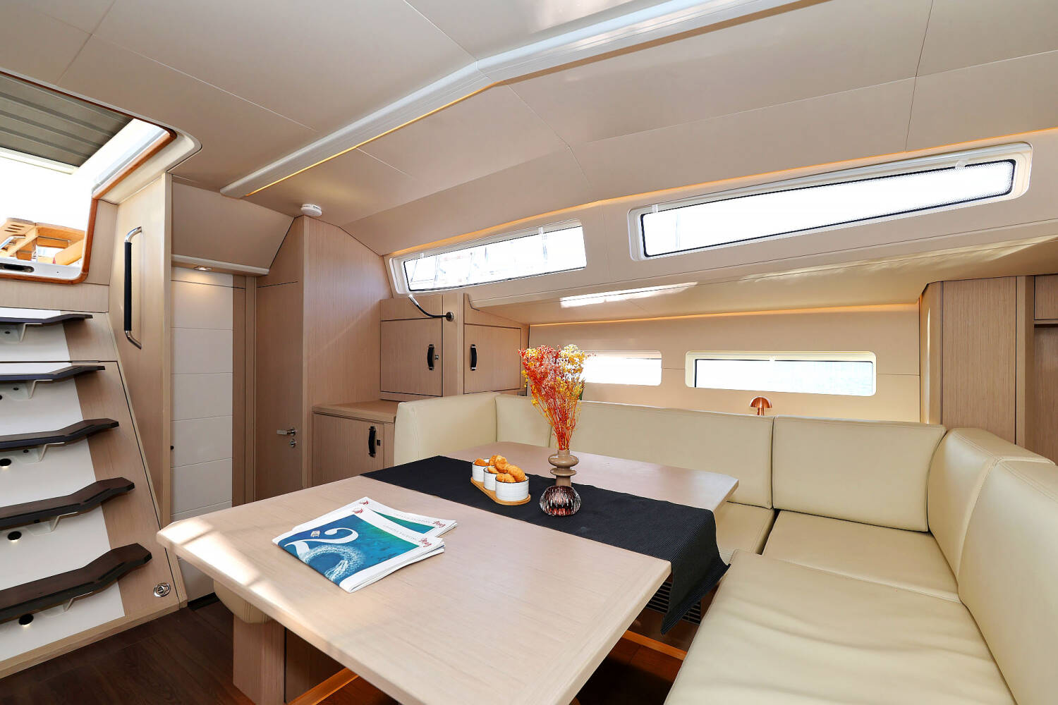 Jeanneau 60 | Friends