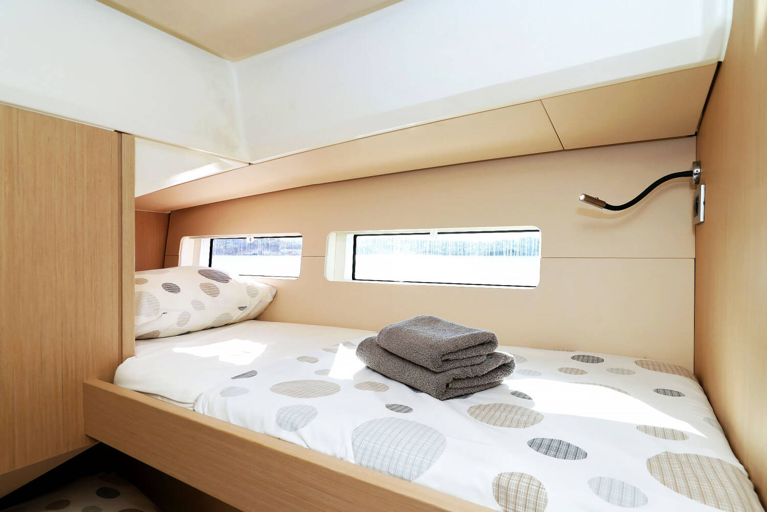 Jeanneau 60 | Friends