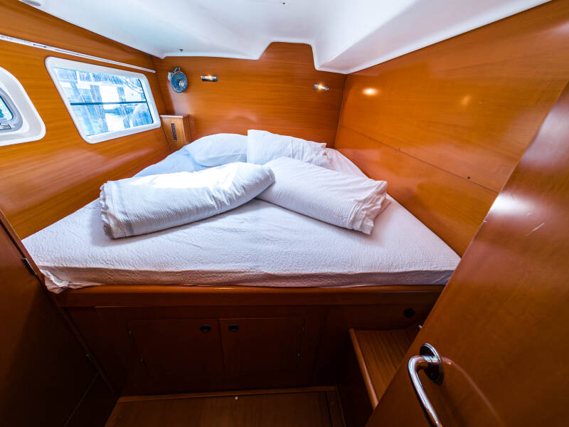 Lagoon 380 S2  | Relax