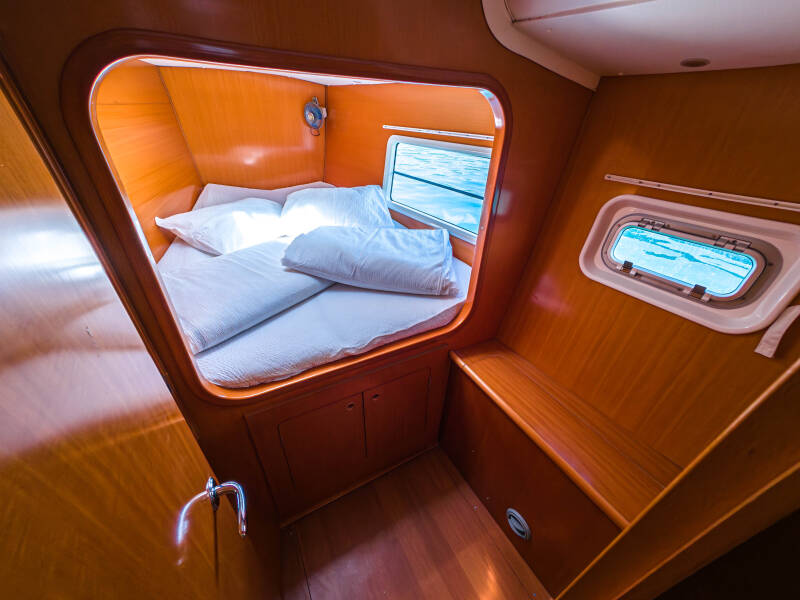 Lagoon 380 S2  | Relax