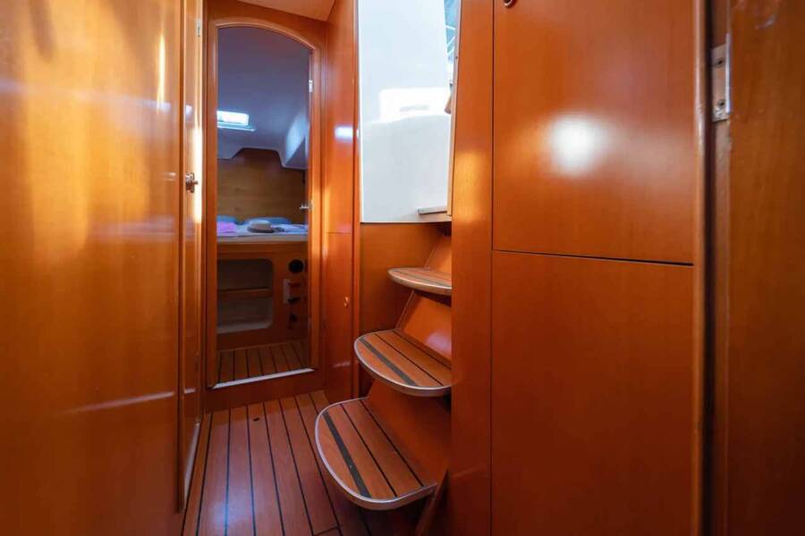 Lagoon 380  | Twin Star