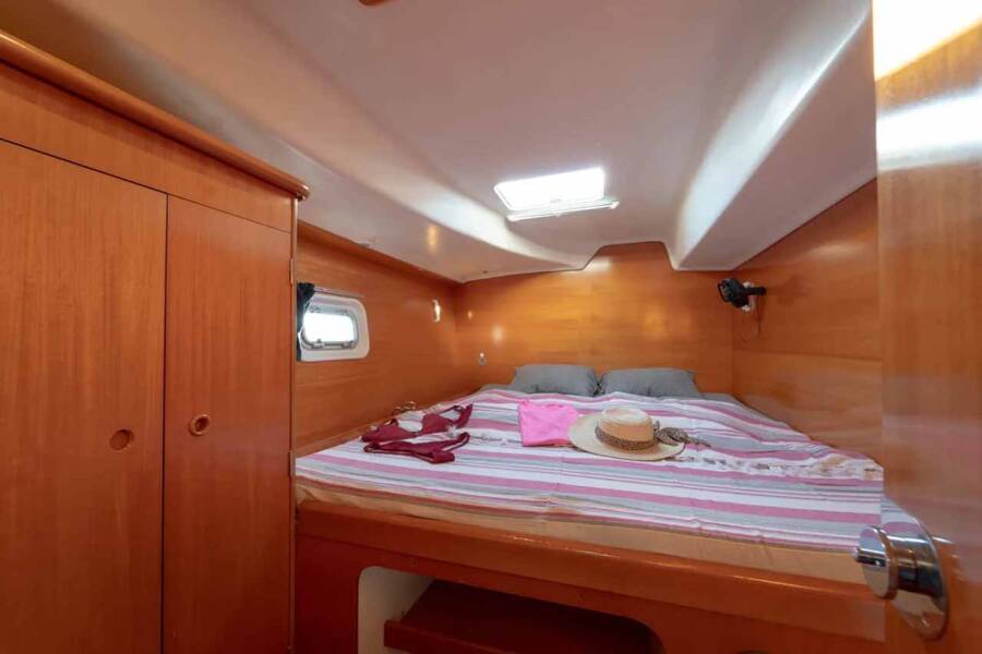 Lagoon 380  | Twin Star