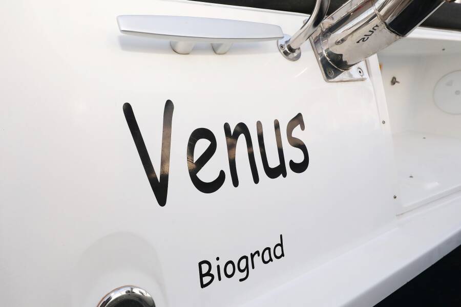 Lagoon 40  | Venus