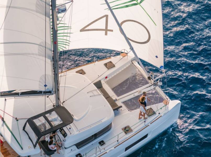 Lagoon 40  | Solentia