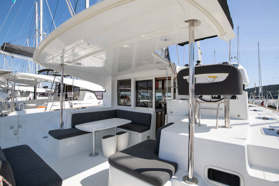 Lagoon 40  | Mare Negroni