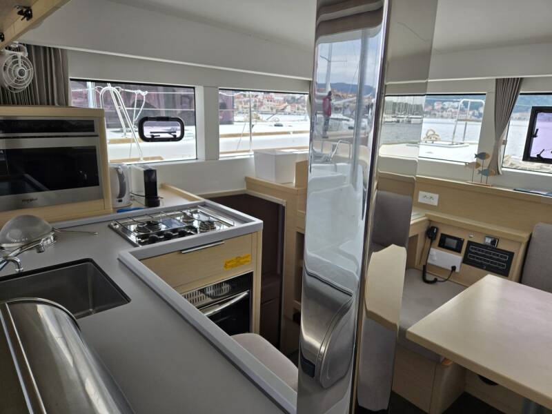 Lagoon 40  | Lubina