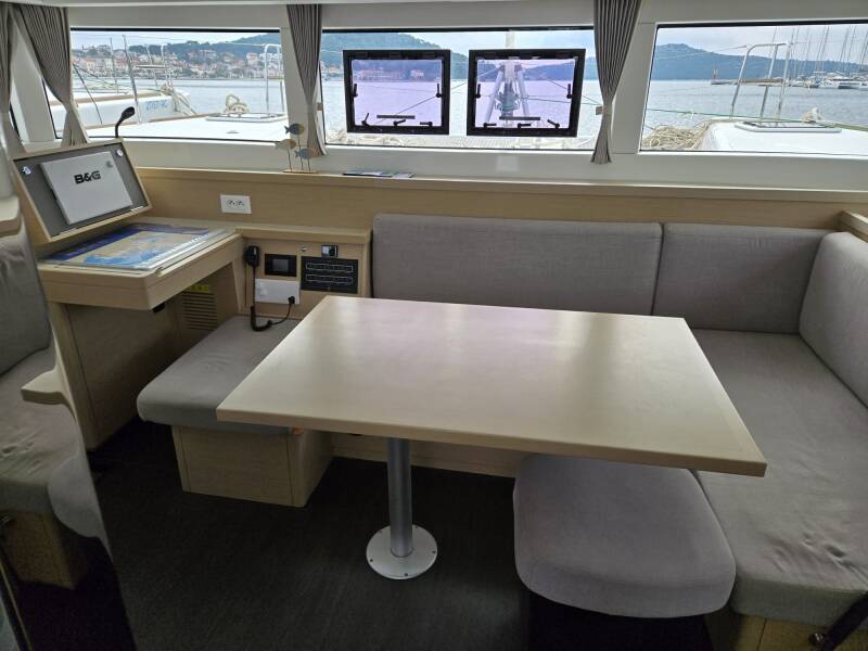 Lagoon 40  | Lubina