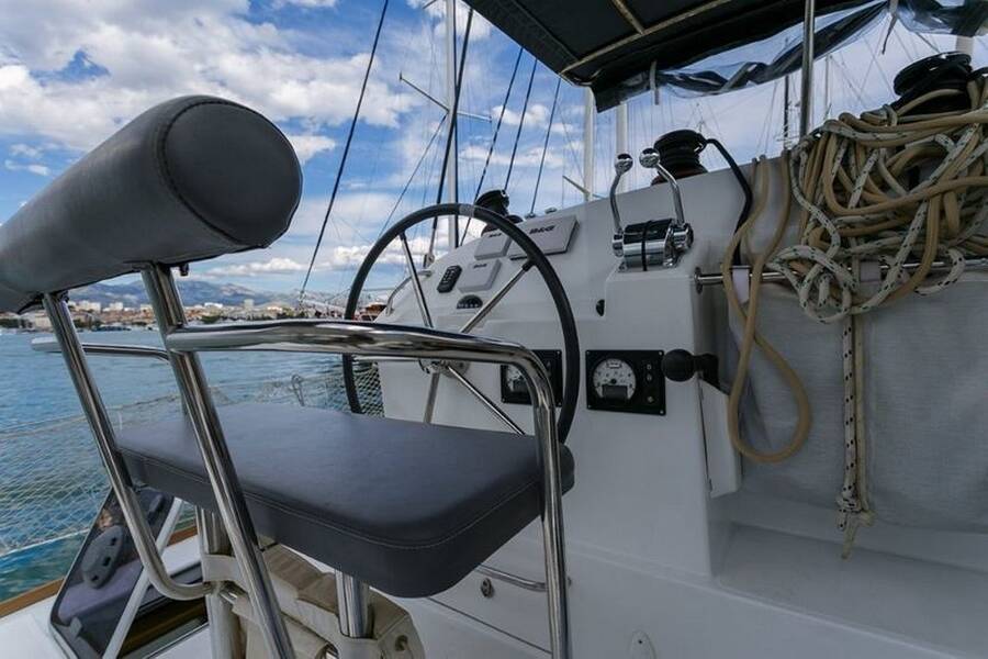 Lagoon 400 S2  | Ana