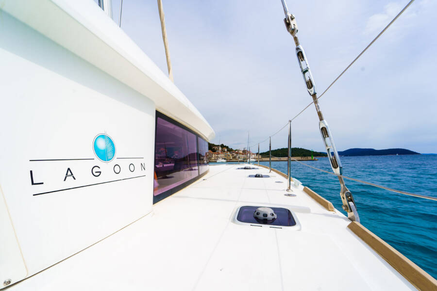 Lagoon 400 S2  | Miss Moneypenny