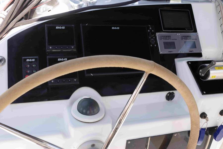 Lagoon 400 S2  | Independent I