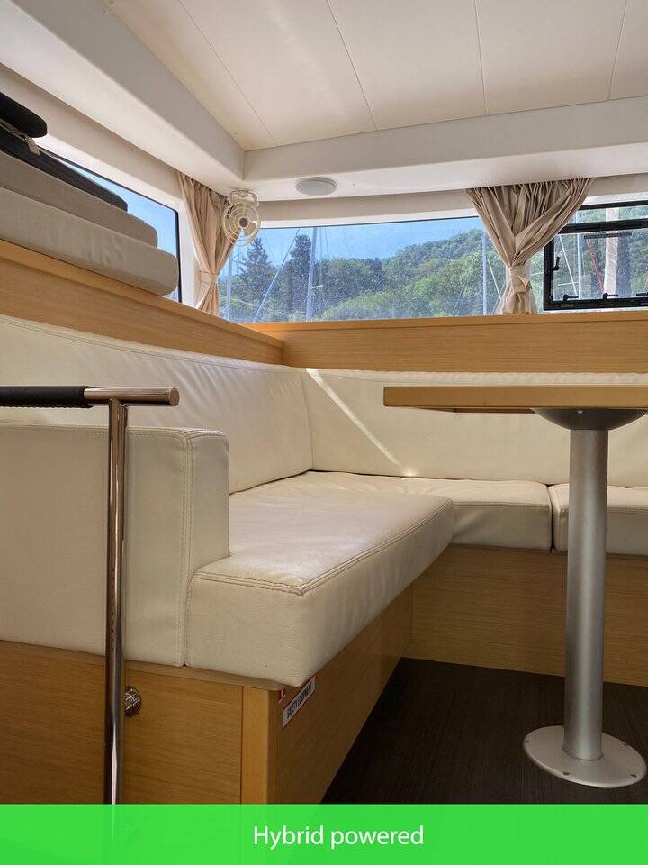 Lagoon 400 S2  | Independent I