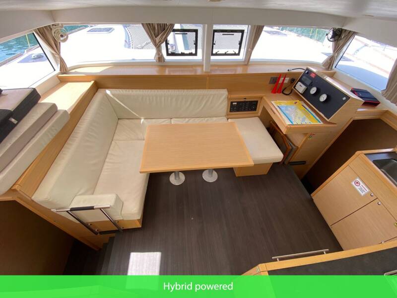 Lagoon 400 S2  | Independent I