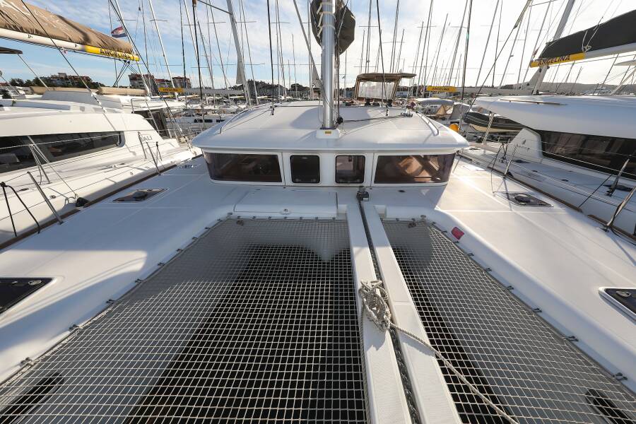 Lagoon 400 S2  | Ladies First